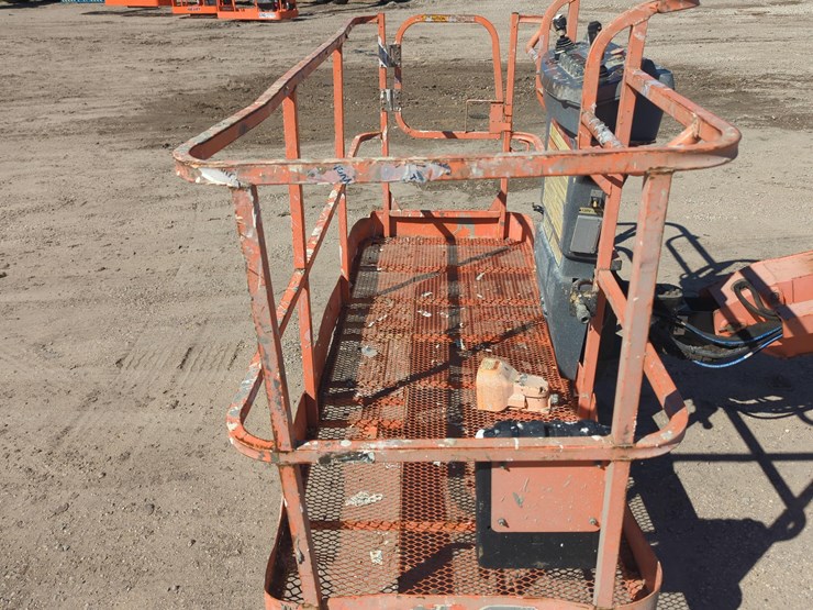 jlg-600s-image-7