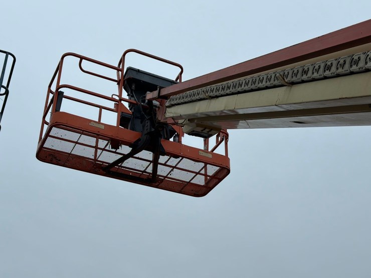 jlg-600s-image-18