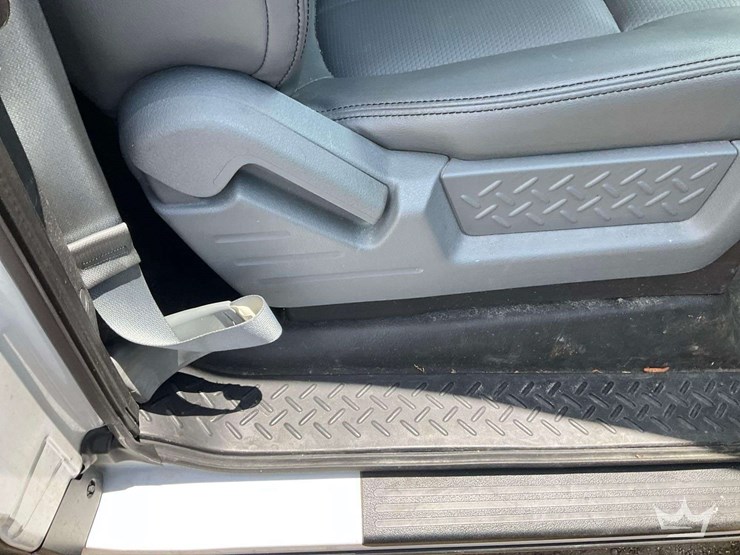 2014-ford-f150-image-26