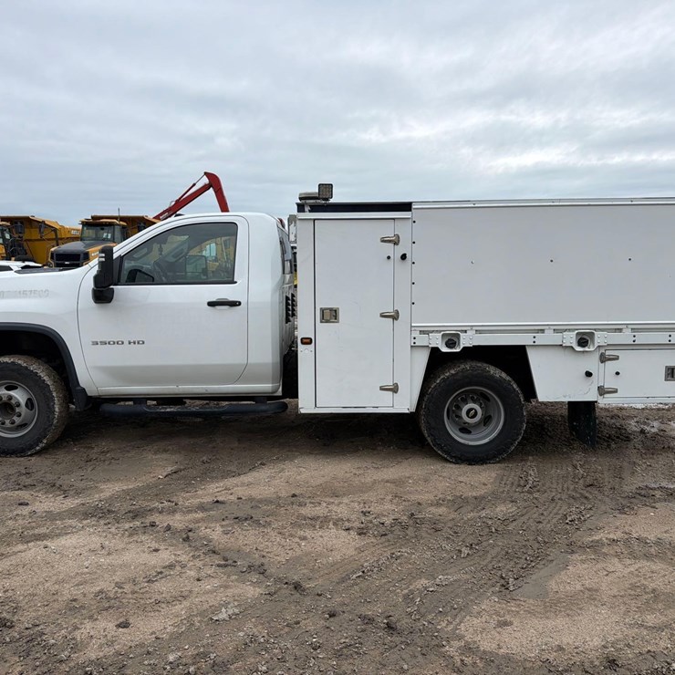 2021 CHEVROLET 3500HD