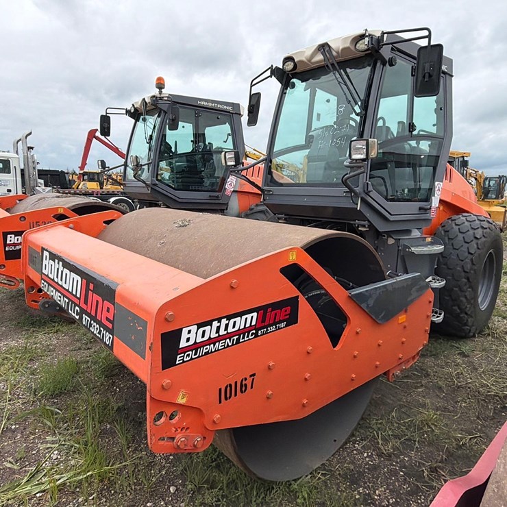 2021 HAMM H13i