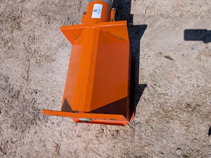 #5482-•-val-metal-grain-auger-image-3