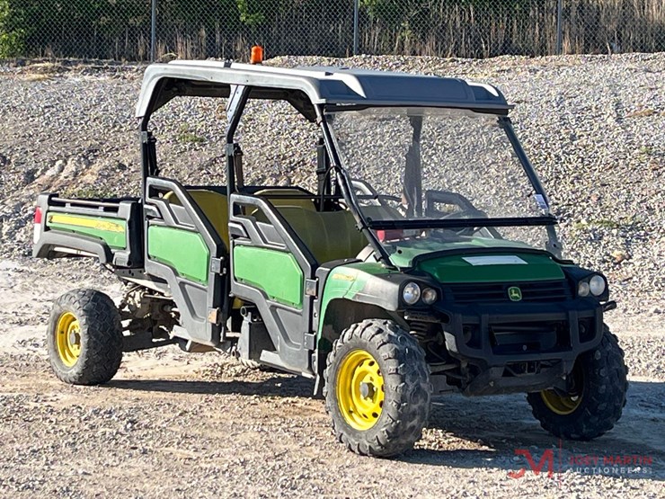 john-deere-xuv855m-utv-image-1