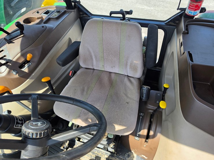 2006-john-deere-5425-image-12