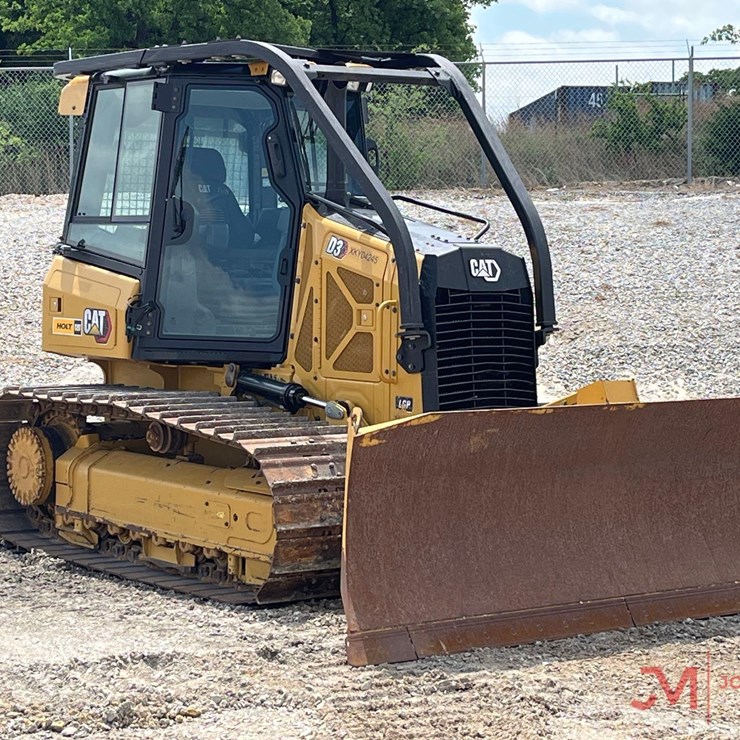 2022 CATERPILLAR D3