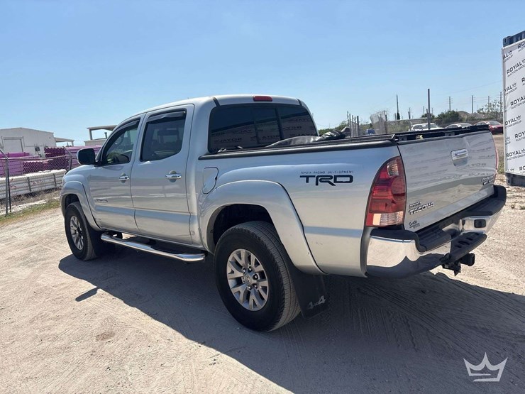 2006-toyota-tacoma-image-4