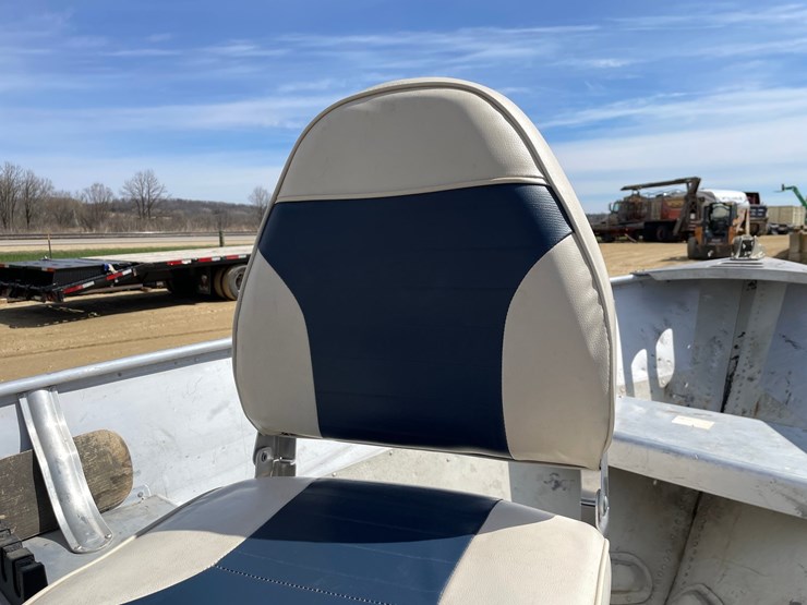 #2002-•-1979-14'-alumicraft-f7-boat-(sells-with-bill-of-sale-only)-image-35