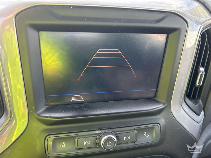 2020-chevrolet-silverado-1500-image-16