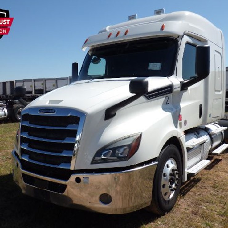 2019 FREIGHTLINER CASCADIA 126