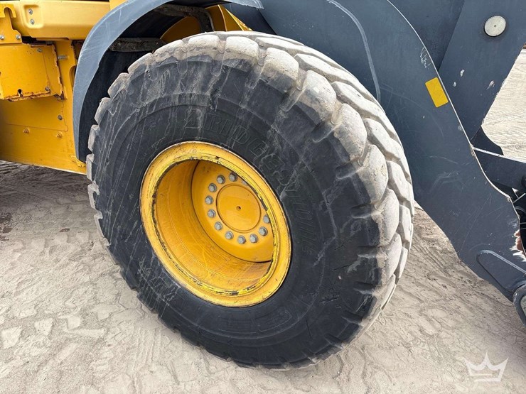2019-deere-544l-image-46