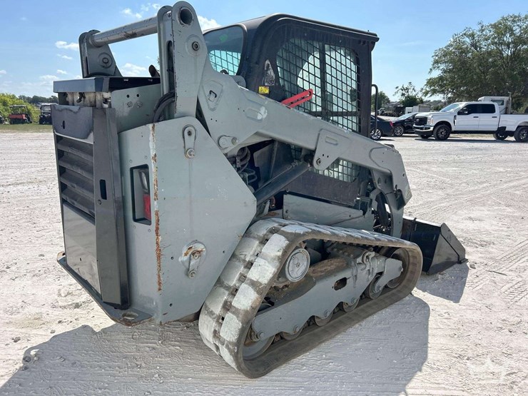 2014-caterpillar-259d-image-3