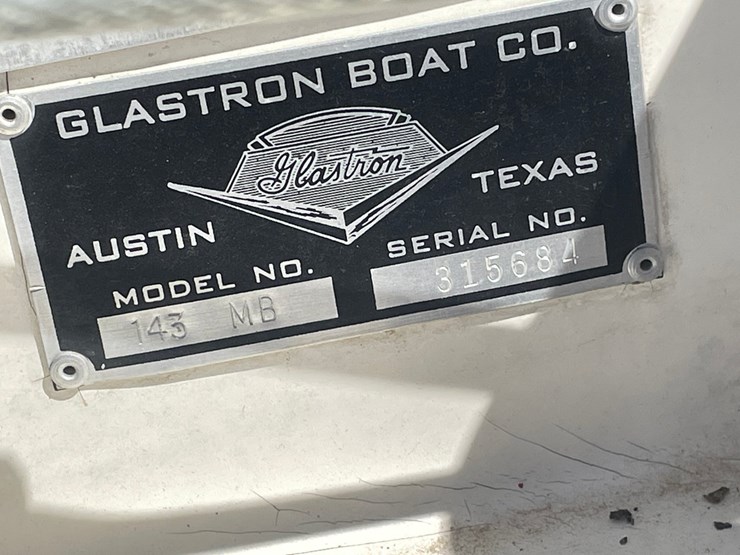 #2001-•-1965-glastron-14'-fiberglass-boat-(sells-with-bill-of-sale-only)-image-110