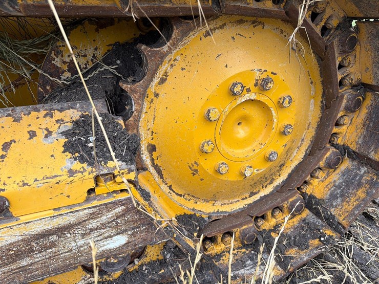 2022-deere-450-lt-image-10