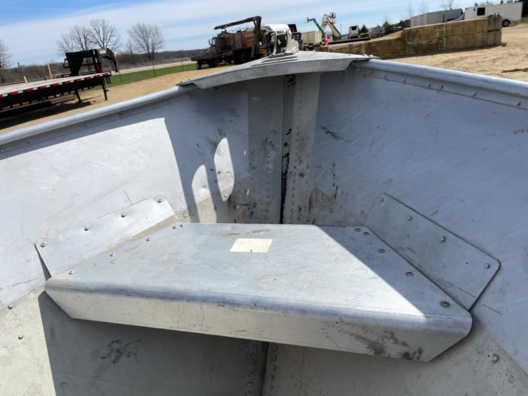 #2002-•-1979-14'-alumicraft-f7-boat-(sells-with-bill-of-sale-only)-image-37