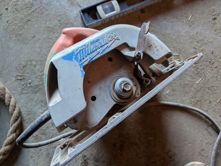 #5516-•-milwaukee-skil-saw-image-3