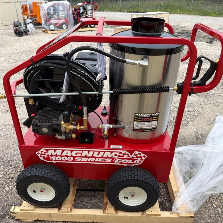 NEW EASY KLEEN MAGNUM GOLD PRESSURE WASHER