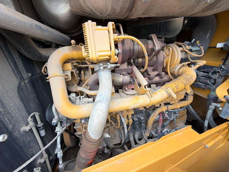 2023-deere-644p-image-7