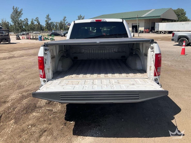2016-ford-f150-image-17