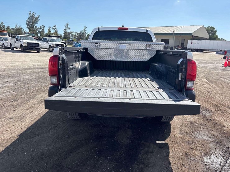 2018-toyota-tacoma-image-20