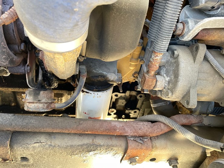 2003-freightliner-fl70-image-134
