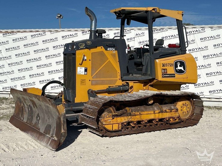 2022-deere-450k-lgp-image-1