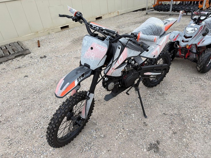 new-db-17-dirt-bike-recreational-vehicle-image-2