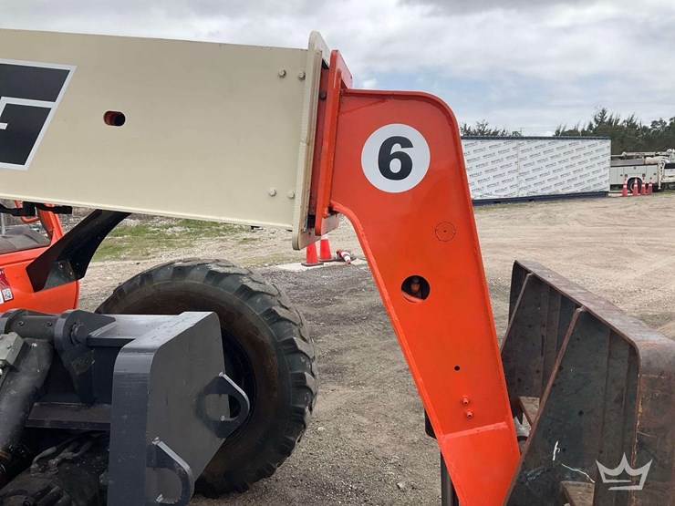 2007-jlg-g6-42a-image-28