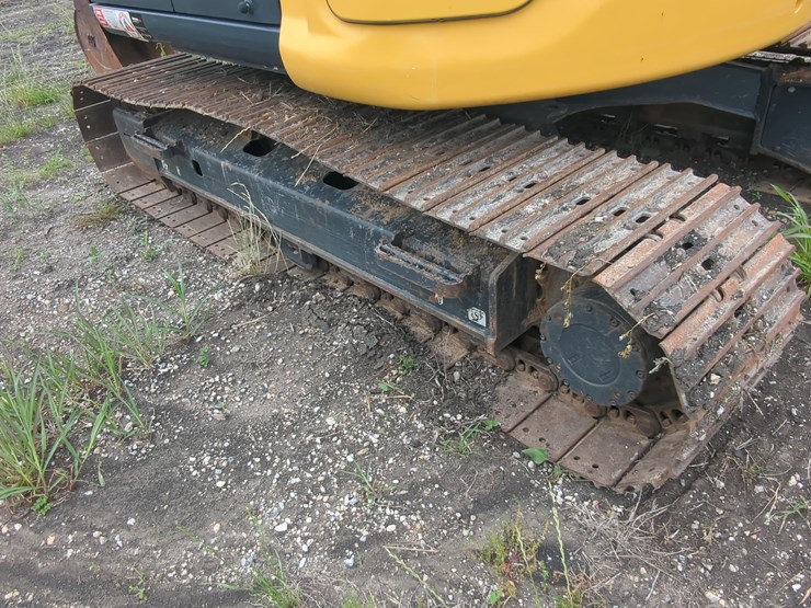 2023-kobelco-sk140sr-lc-7-image-13