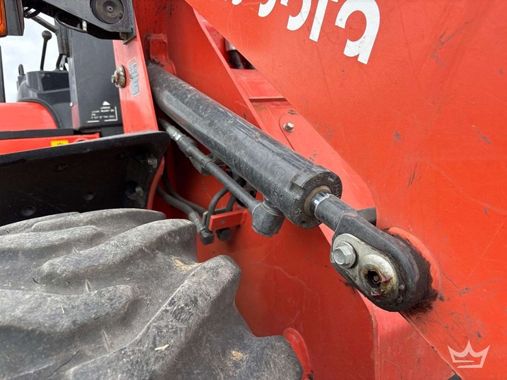 2023-kubota-r430-image-14