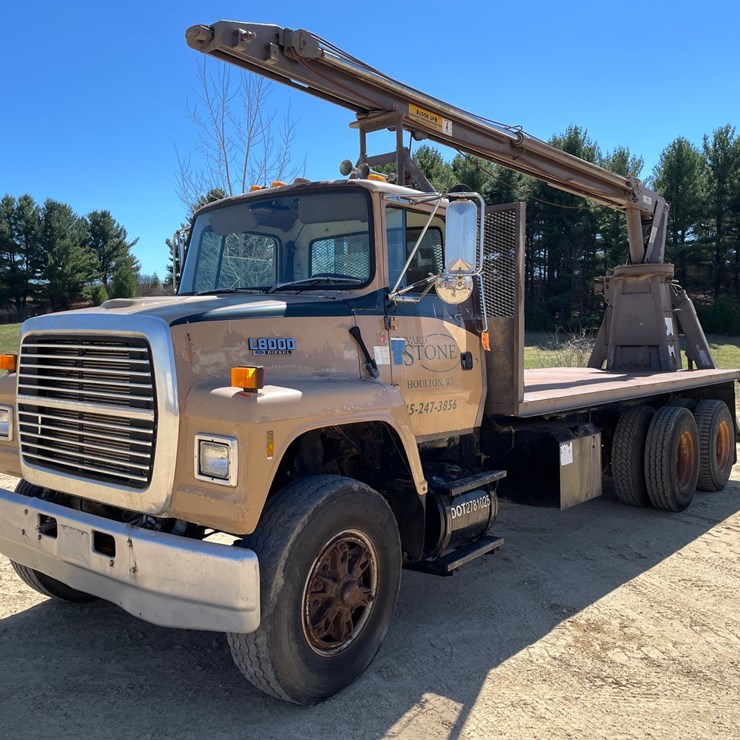 1994 FORD L8000