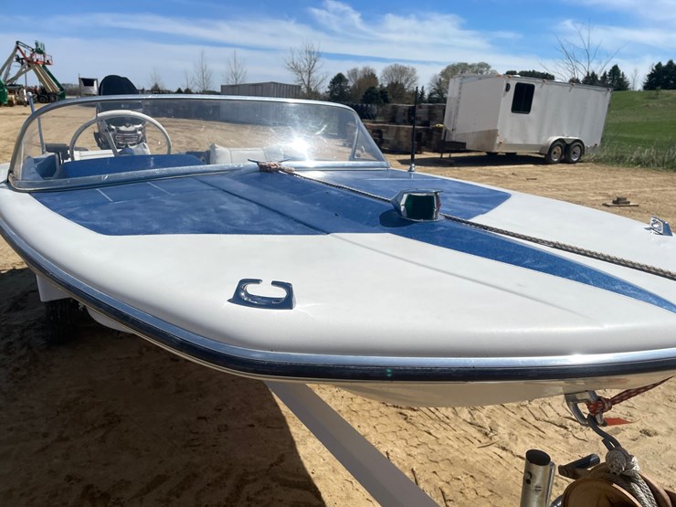 #2001-•-1965-glastron-14'-fiberglass-boat-(sells-with-bill-of-sale-only)-image-16