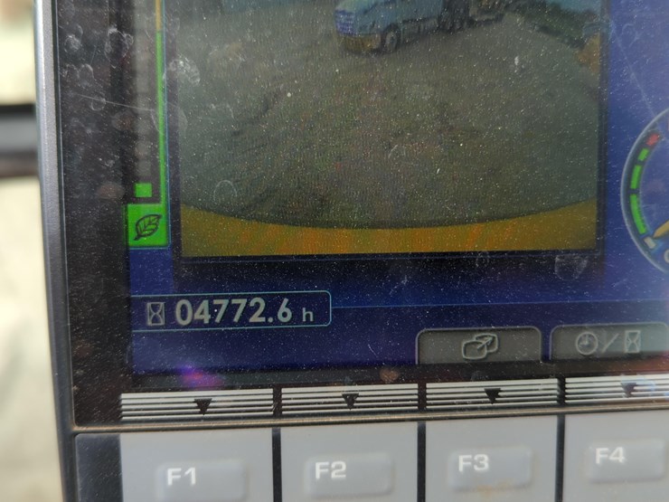 2022-komatsu-pc360-lc-11-image-23