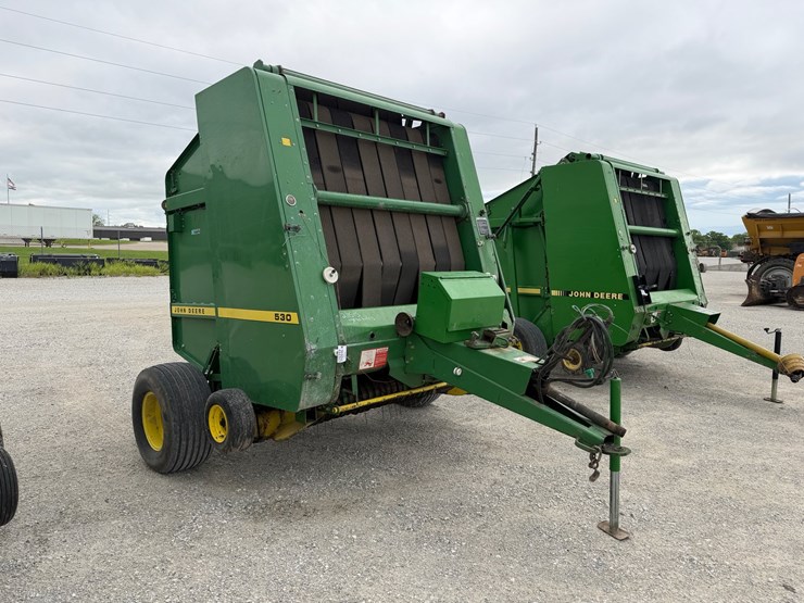 john-deere-530-image-9