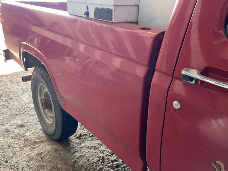 1984-ford-f350-image-7