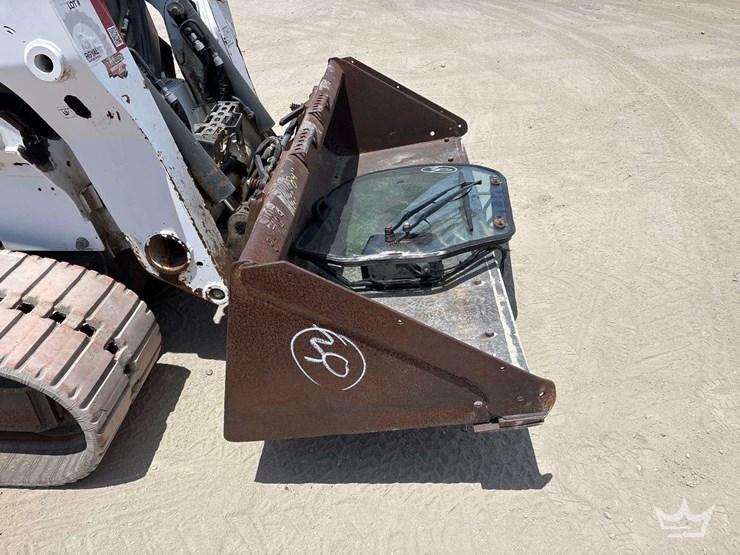 2016-bobcat-t650-image-9
