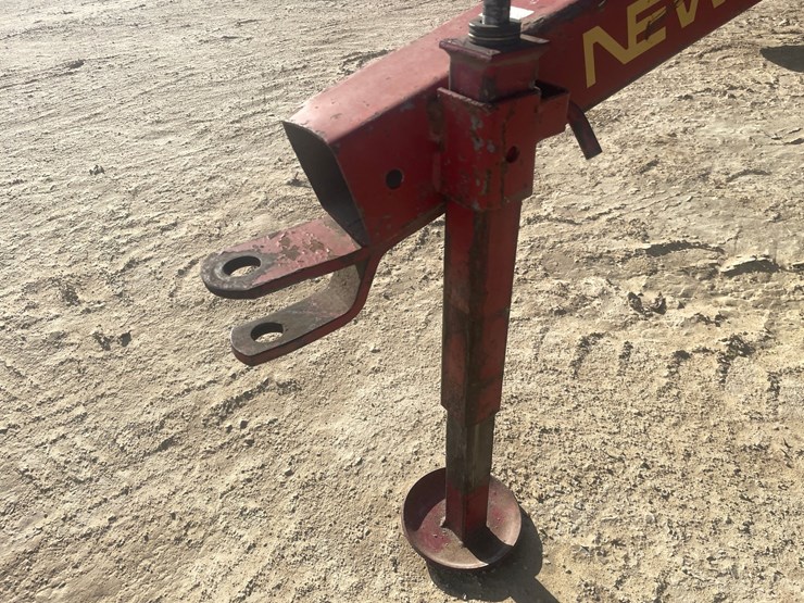 new-holland-166-image-28