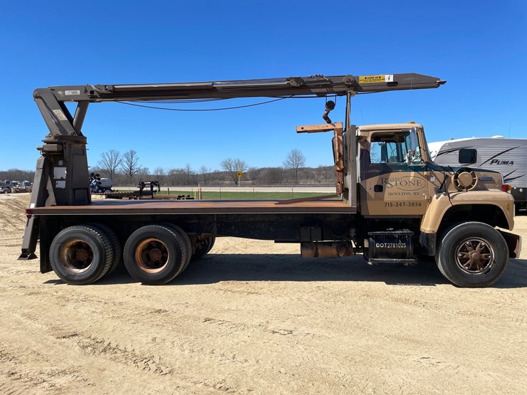 1994-ford-l8000-image-4