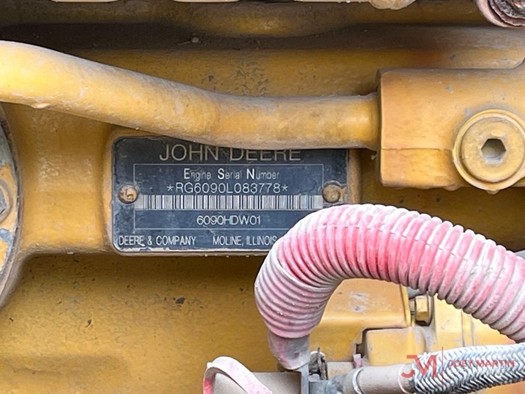 2010-deere-670g-image-11