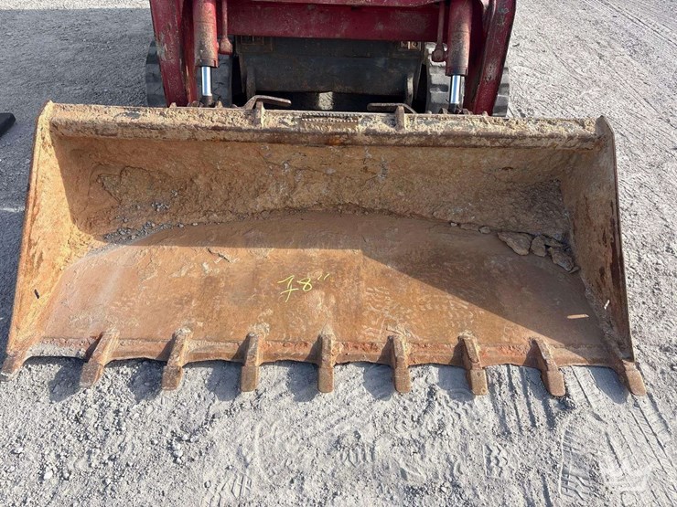 2020-takeuchi-tl10v2-image-21