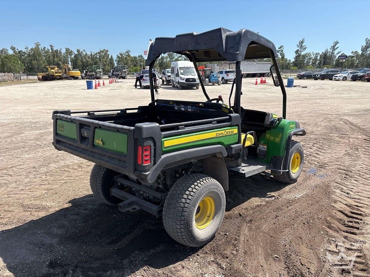 2020-john-deere-2020-image-3