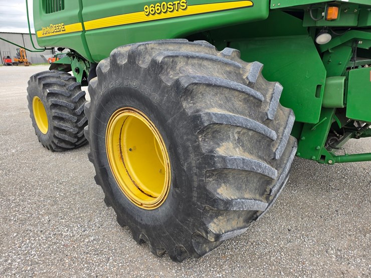 2004-john-deere-9660-sts-image-25