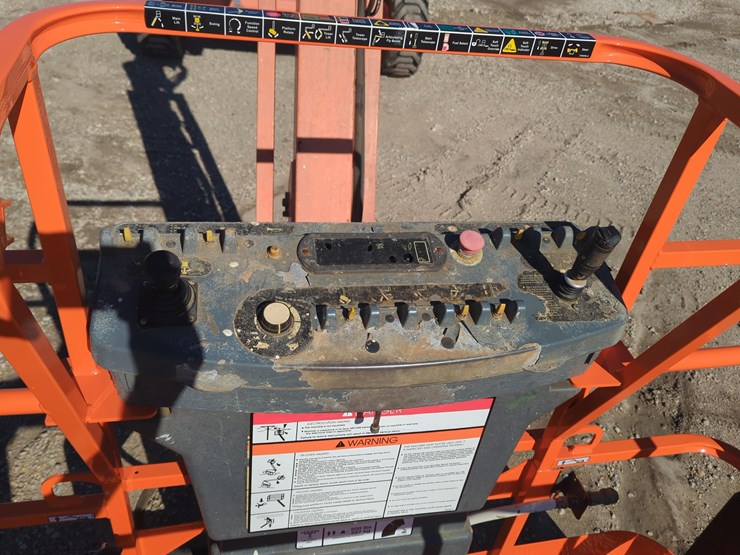 jlg-460sj-image-8
