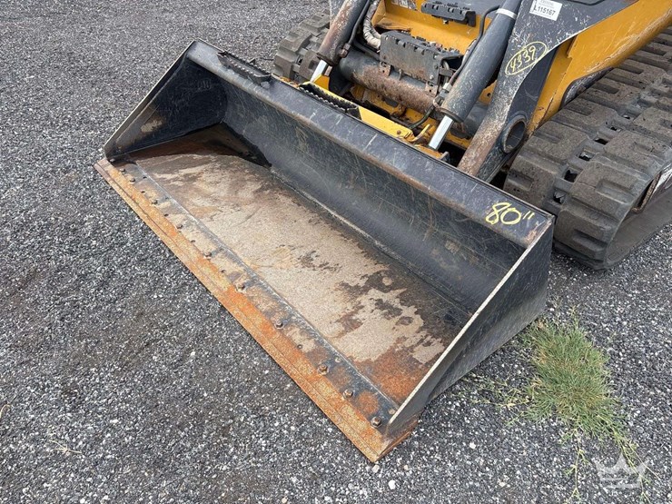 2022-deere-333g-image-7