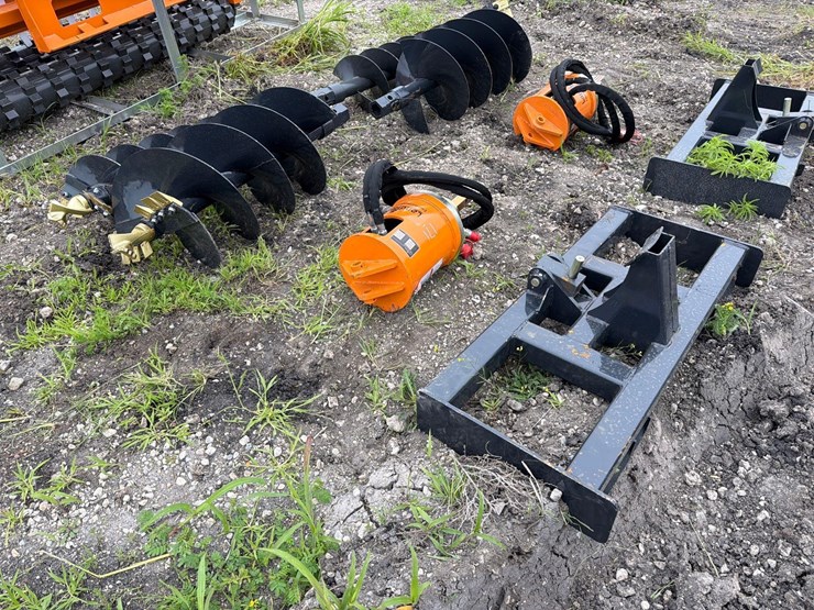 new-landhonor-sad-12-23c-auger-driver-skid-steer-attachment-image-4