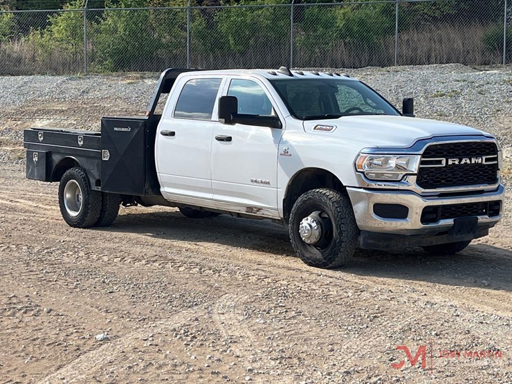 2019-ram-3500-hd-image-24