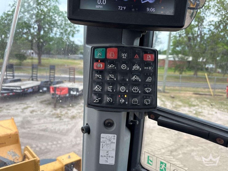 2019-deere-544l-image-34