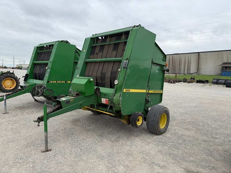 john-deere-530-image-1