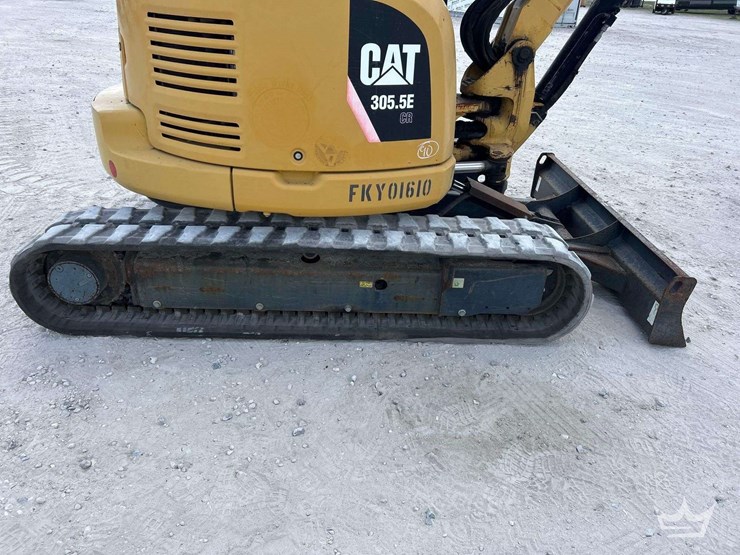2013-caterpillar-305.5e-image-21