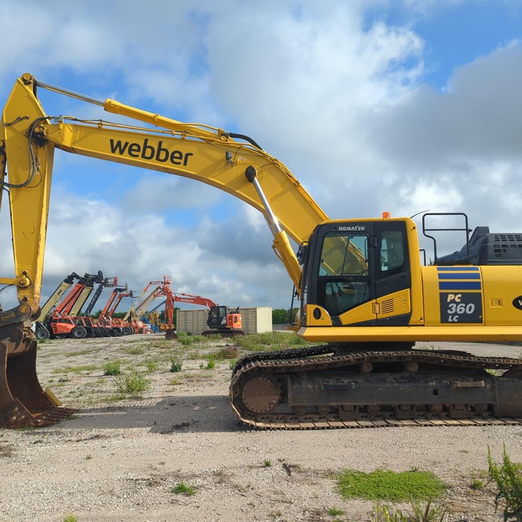 2022 KOMATSU PC360 LC-11