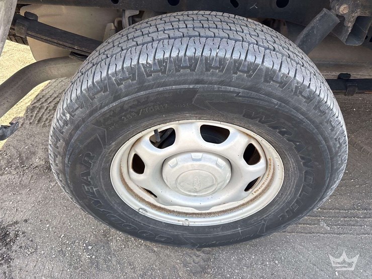 2017-ford-f150-image-26